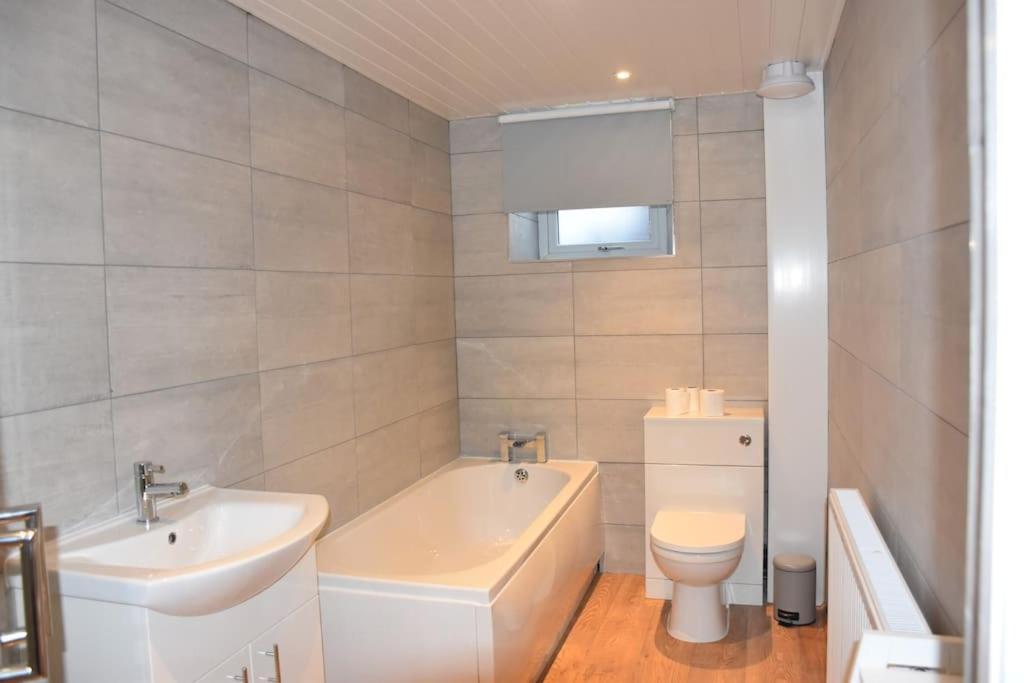 The Blue House Holiday Home Egremont  외부 사진