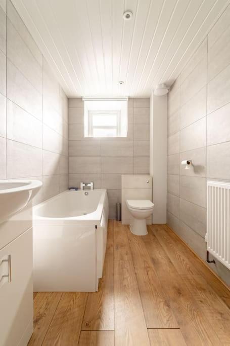 The Blue House Holiday Home Egremont  외부 사진
