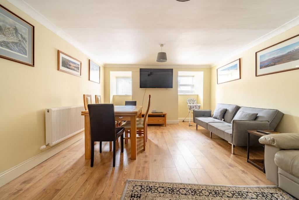 The Blue House Holiday Home Egremont  외부 사진